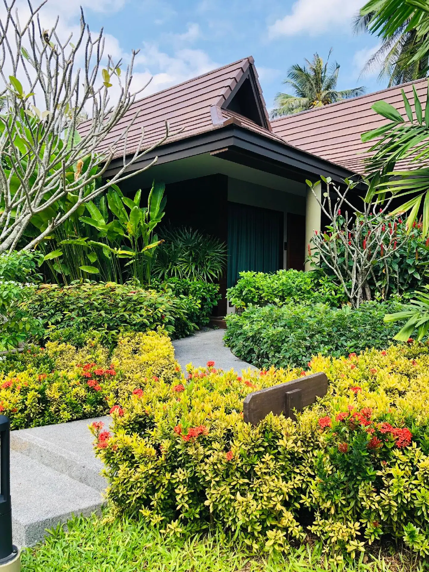 Khanom Beach Resort & Spa Garten