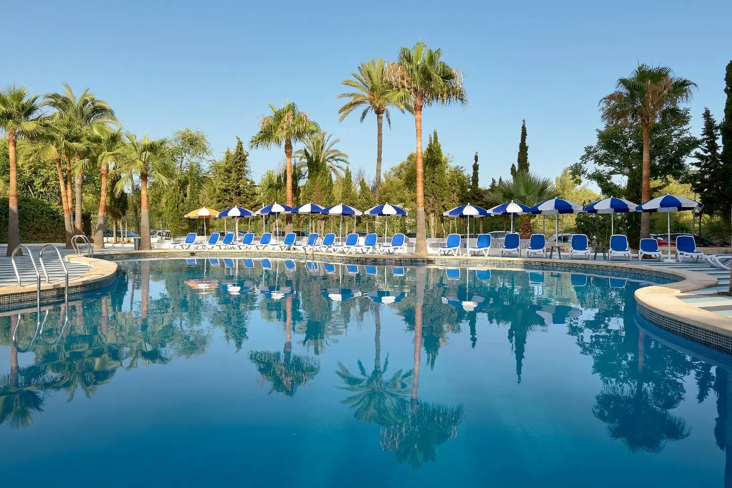 tent Mojito Suites OUTDOOR_POOL