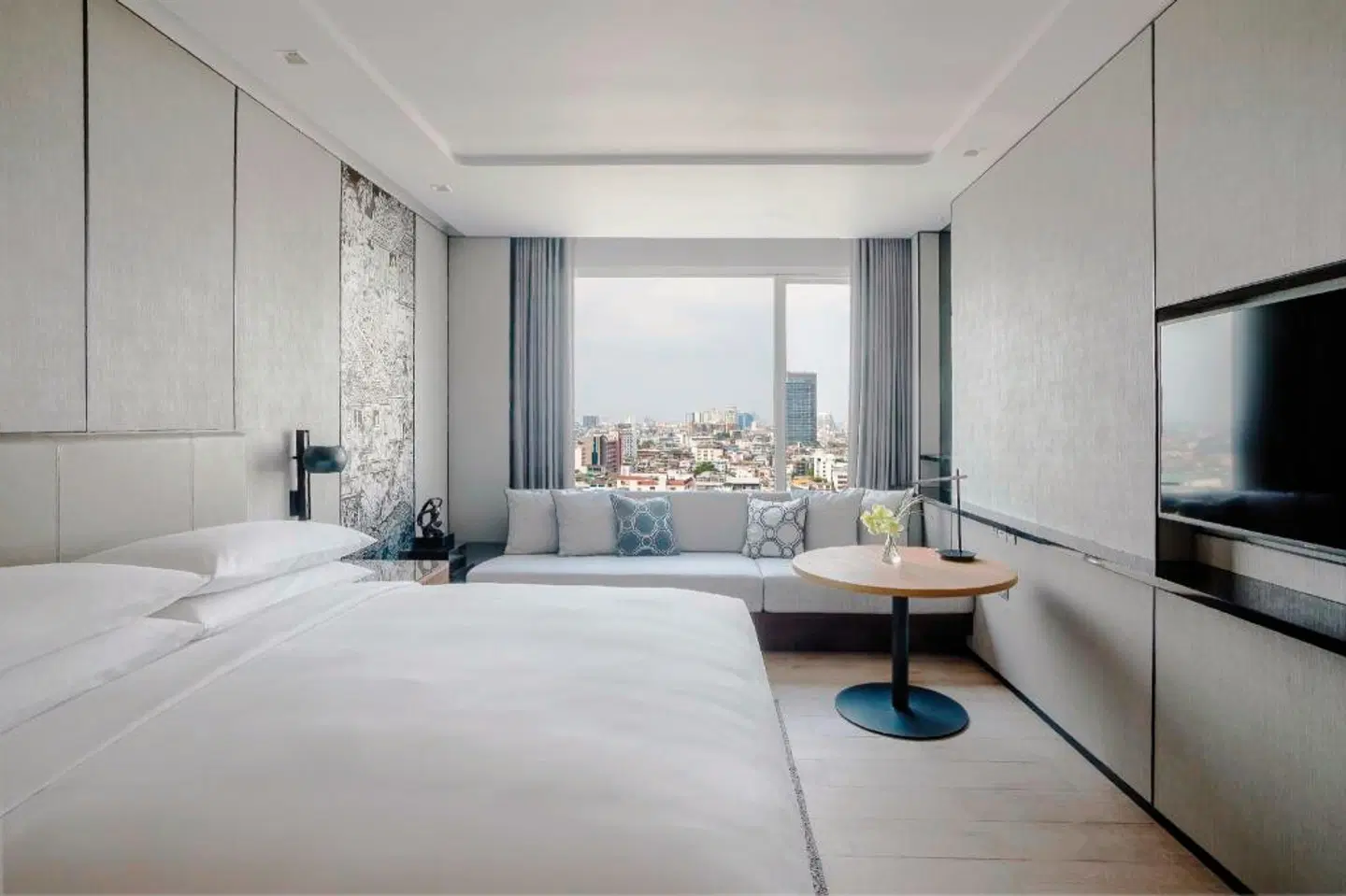 Bangkok Marriott Hotel The Surawongse ROOM_EXAMPLE