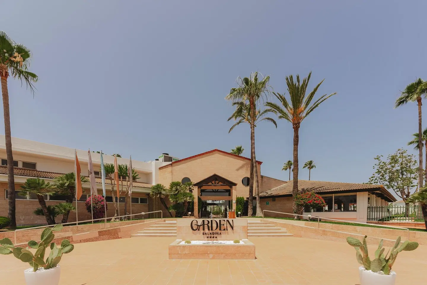 Garden Saladina EXTERIOR