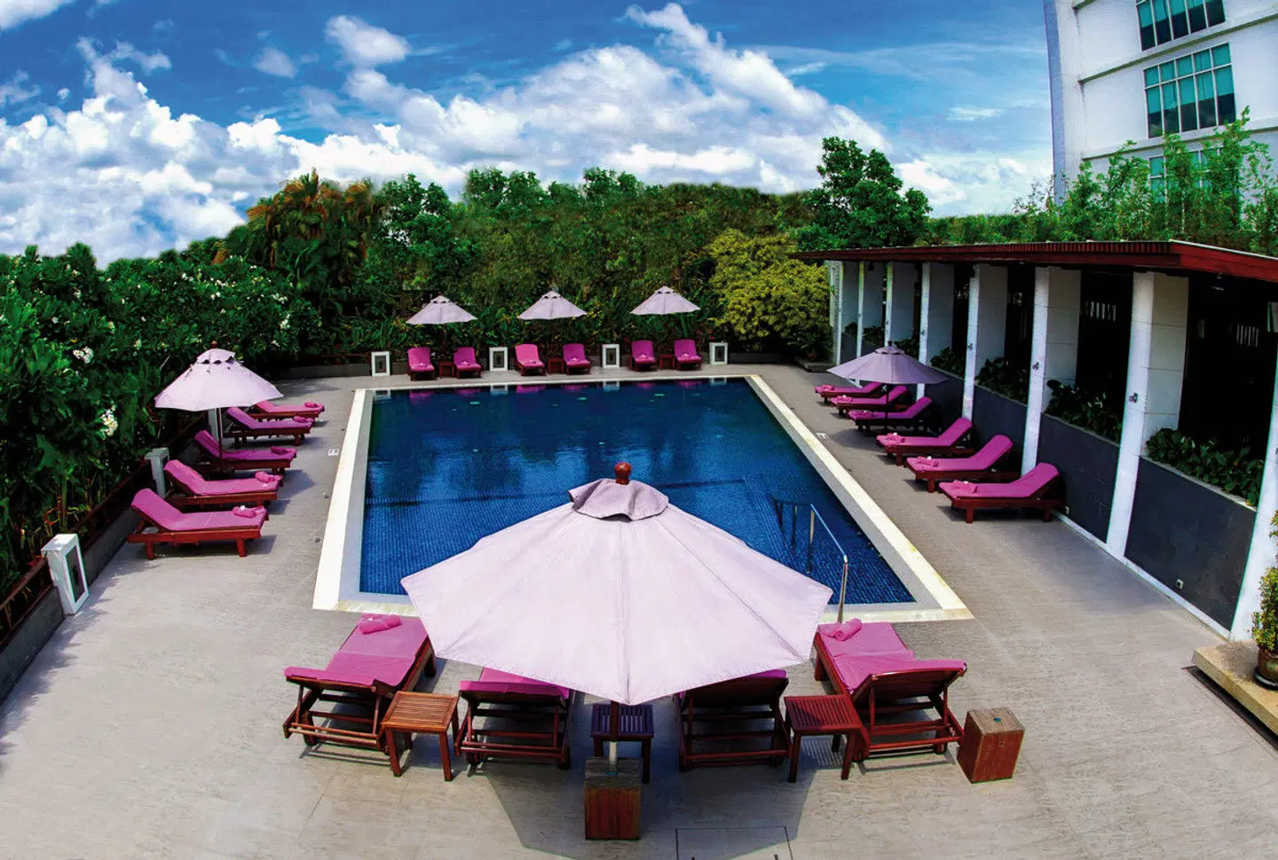 Amaranth Suvarnabhumi Hotel Terrasse