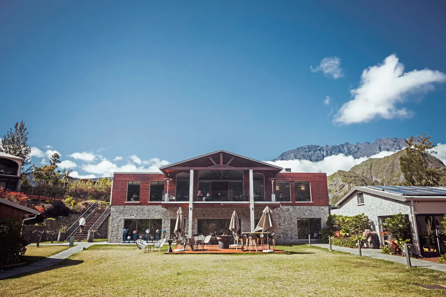 Sarana Hotel & Spa EXTERIOR