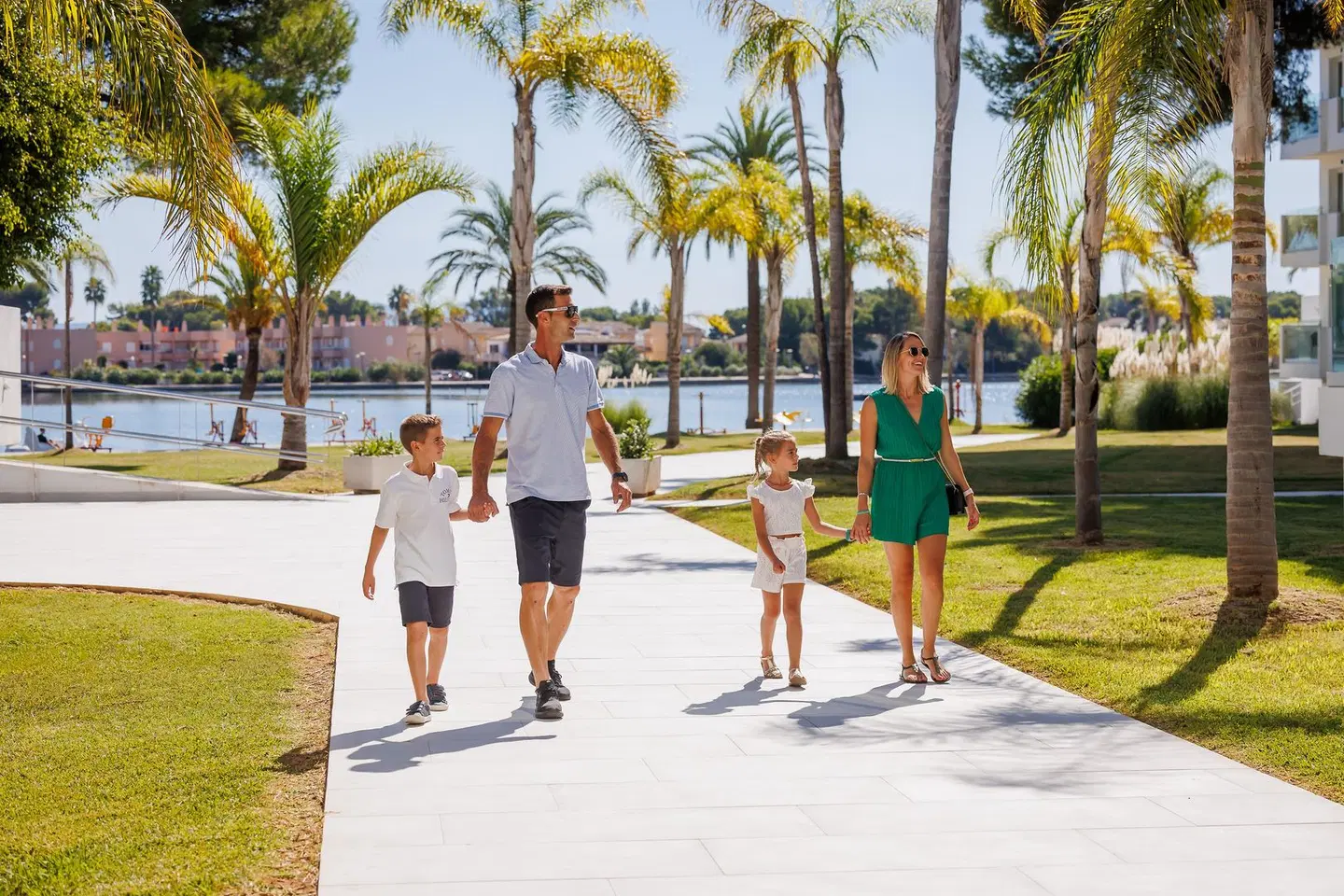 BelleVue Club Mallorca PEOPLE