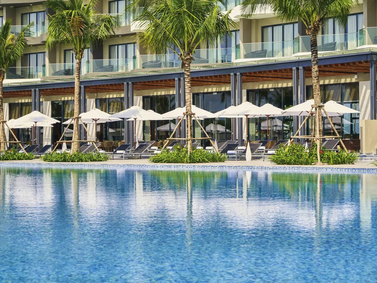 Mövenpick Villas & Residences  Phu Quoc OUTDOOR_POOL