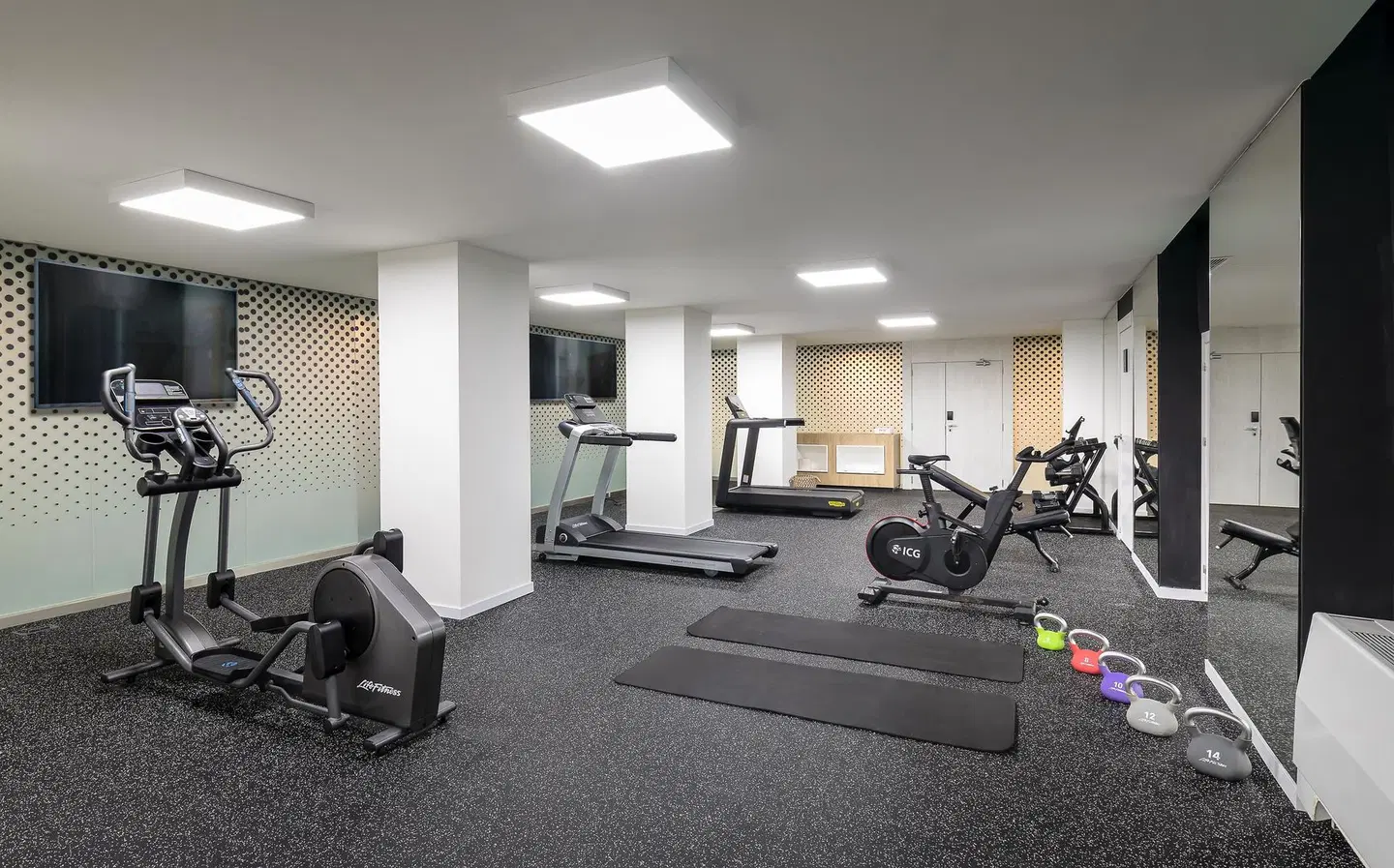 Barceló Ponent Beach SPORTS_AND_LEISURE