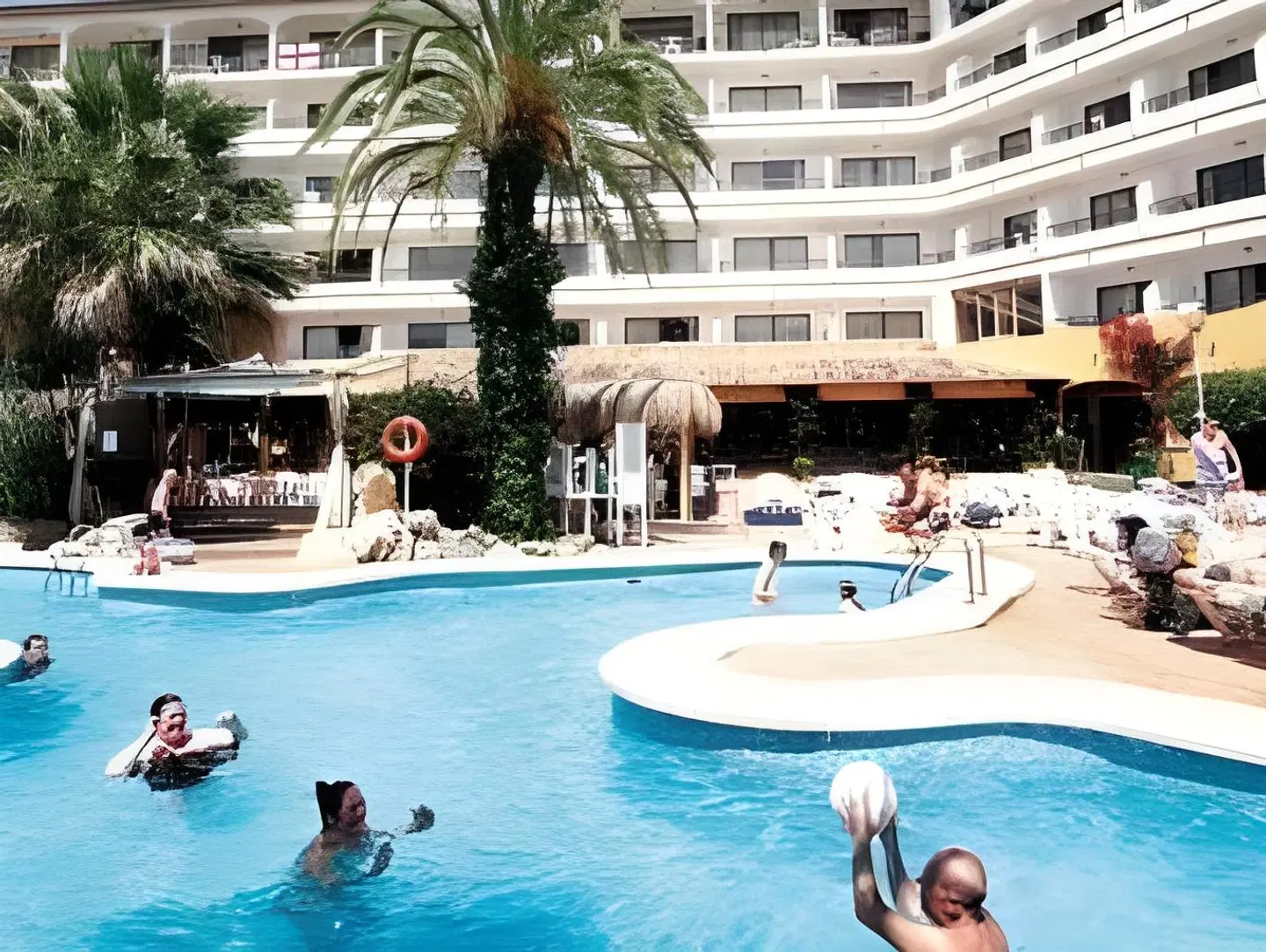 a10 Sol de Alcudia OUTDOOR_POOL