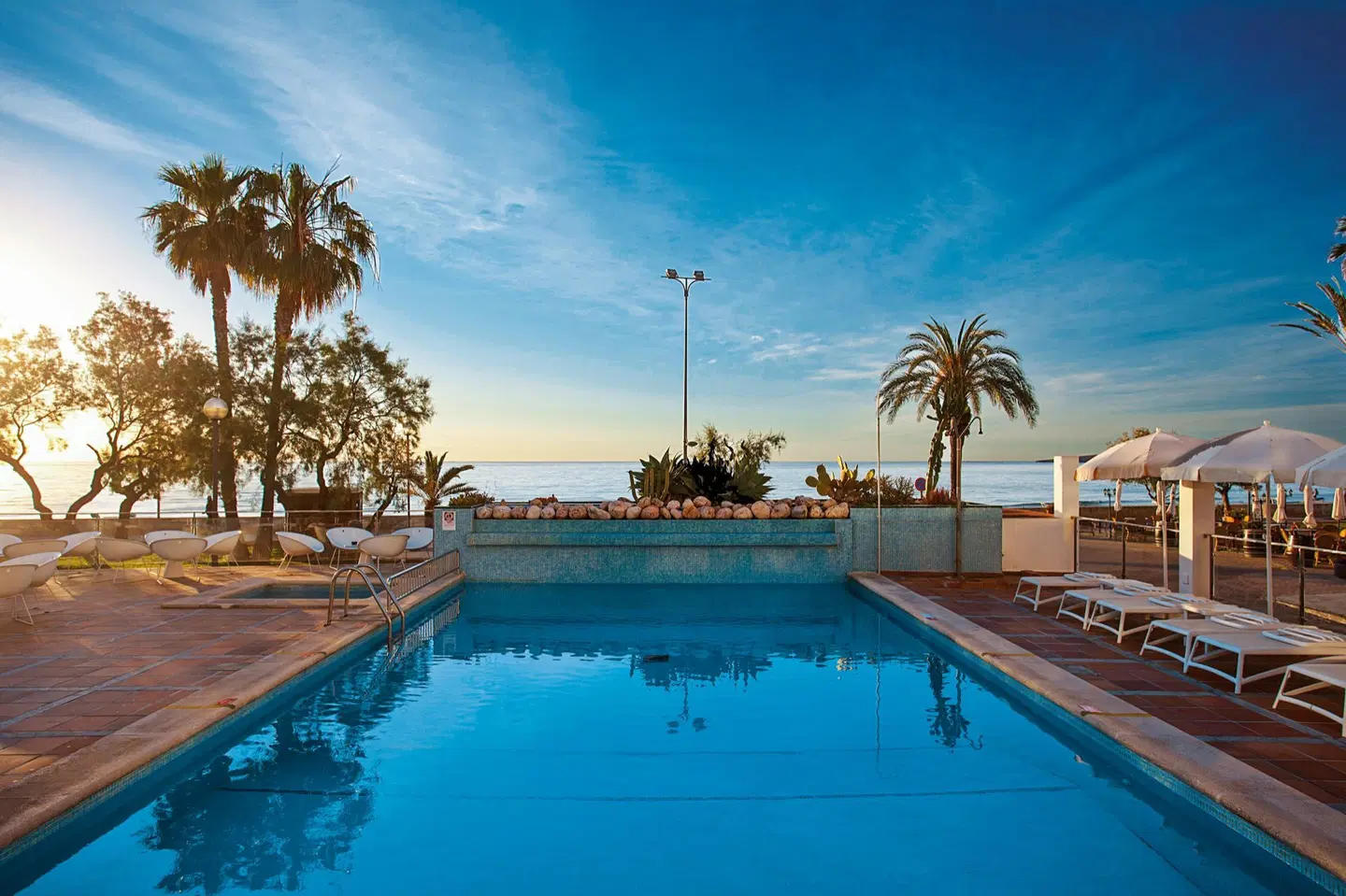 Anba Romani OUTDOOR_POOL