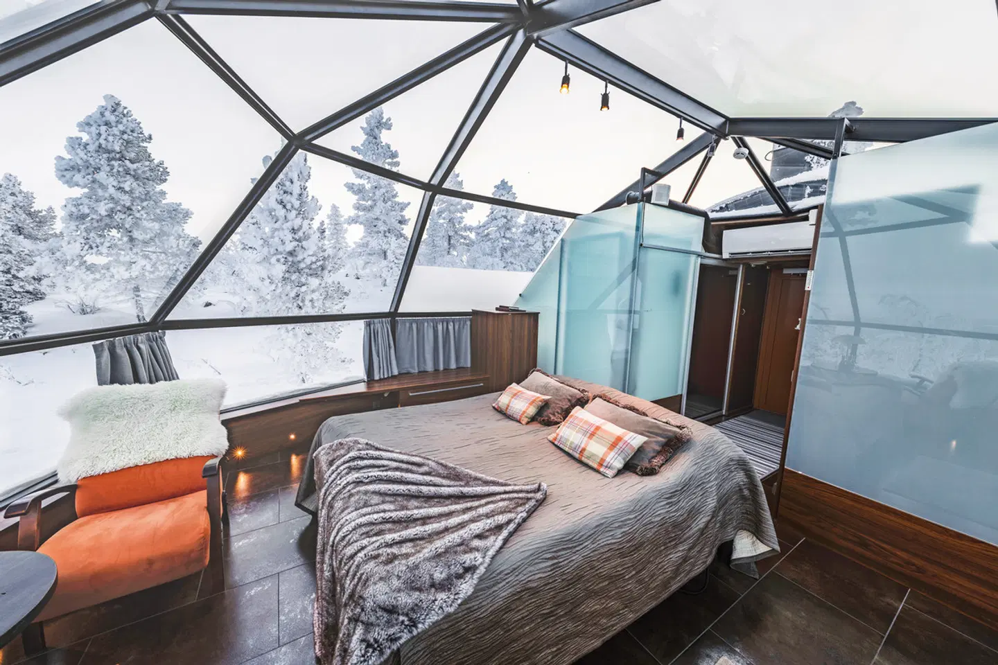 Levin Iglut ROOM_EXAMPLE