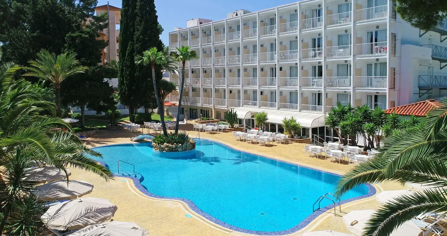 HSM Solivera OUTDOOR_POOL