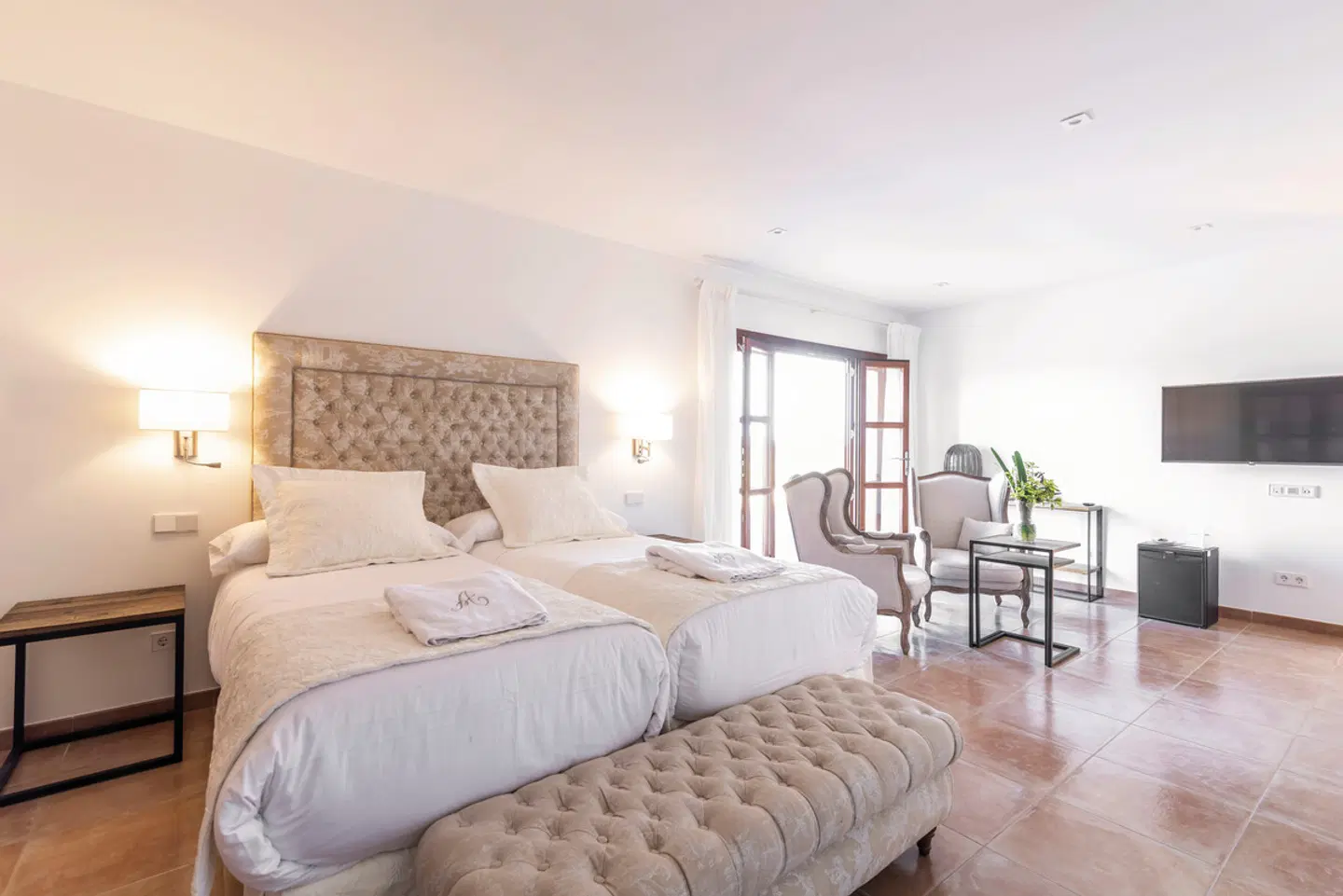 Rural Aumallia & Spa ROOM_EXAMPLE