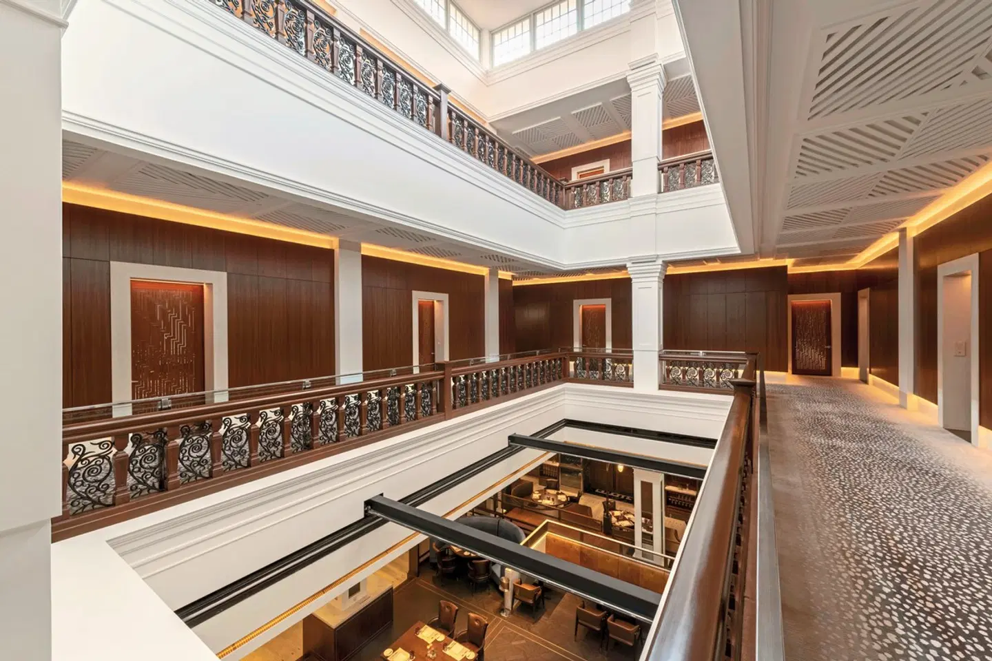 The Capitol Kempinski LOUNGE_LOBBY