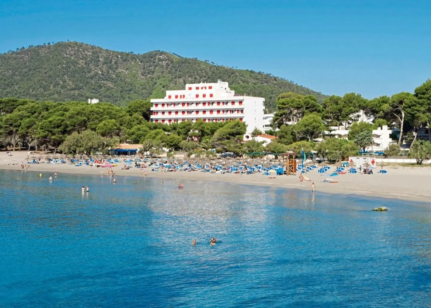 Universal Hotel Laguna EXTERIOR