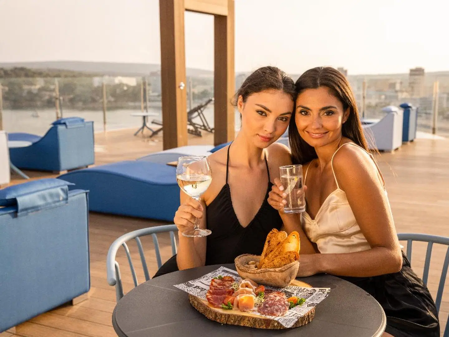 Florida by Universal Beach Hotels PEOPLE