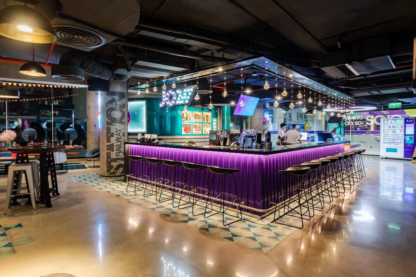 SOJO Hotel Ga Hanoi Bar