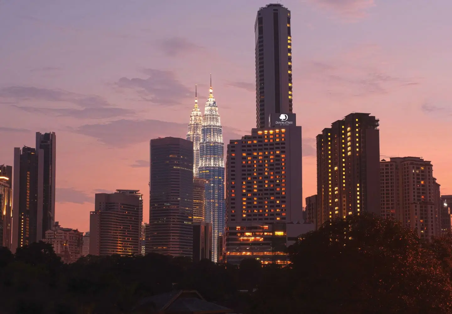 DoubleTree By Hilton Kuala Lumpur EXTERIOR