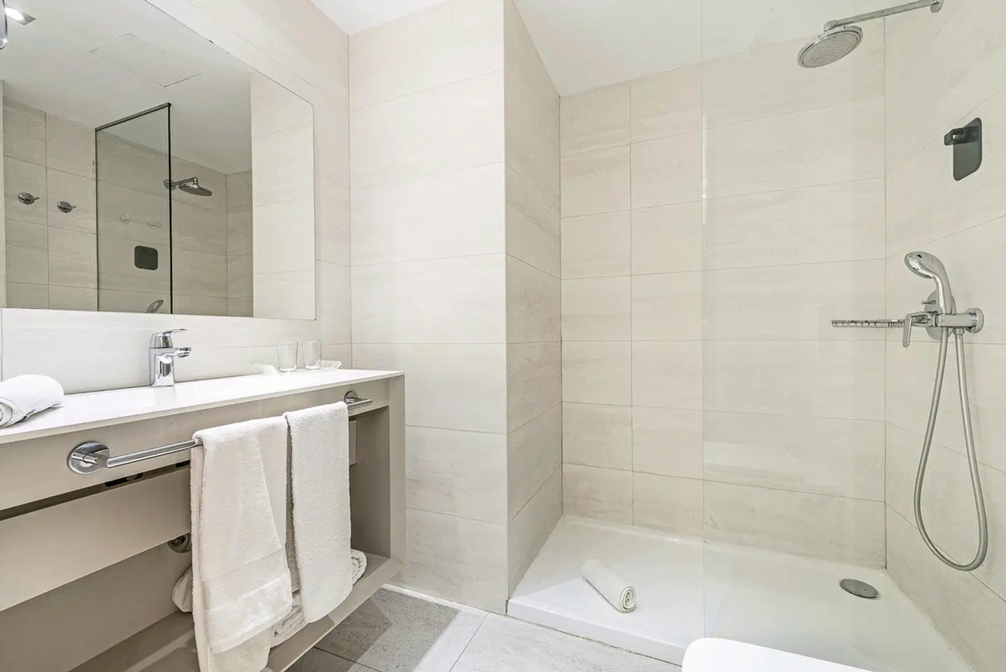 Kyrat Amàrac Badezimmer