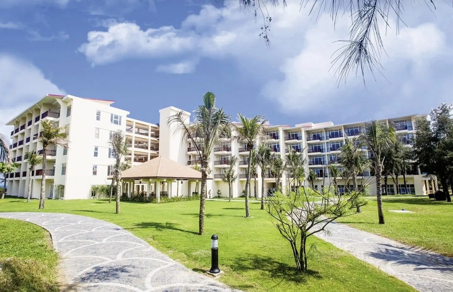 Sandy Beach Non Nuoc Resort EXTERIOR