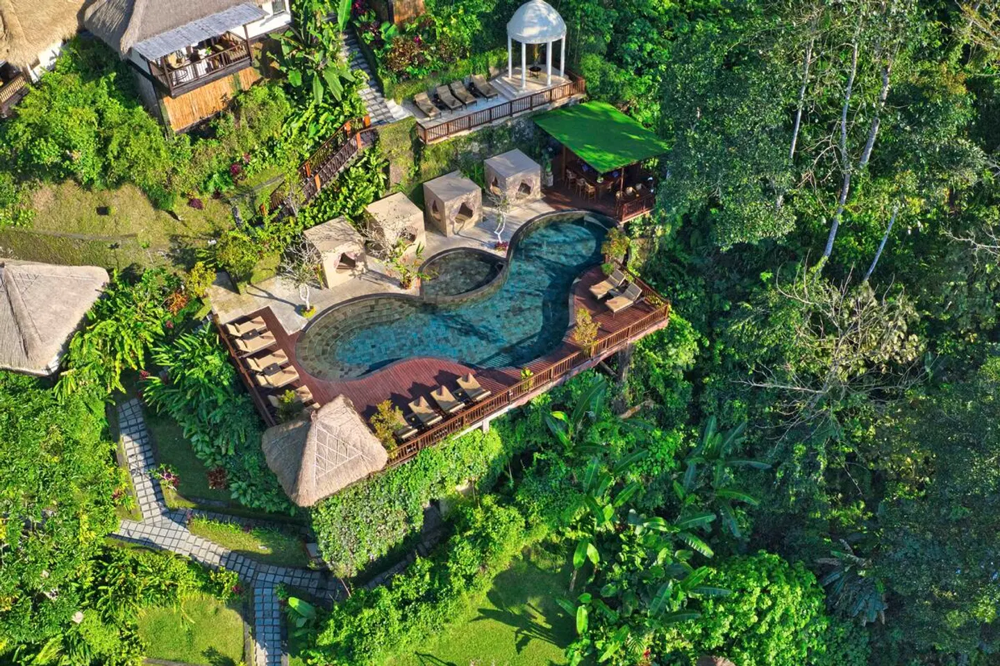 Nandini Jungle by Hanging Gardens Garten