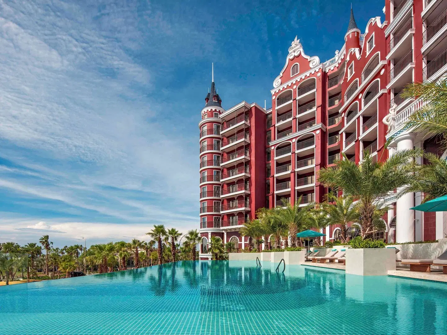 Mövenpick Resort Phan Thiet OUTDOOR_POOL