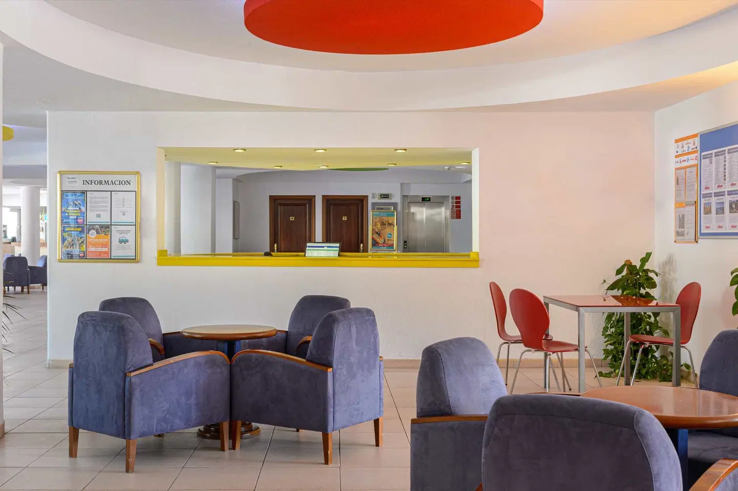 Vibra Palma Cactus LOUNGE_LOBBY