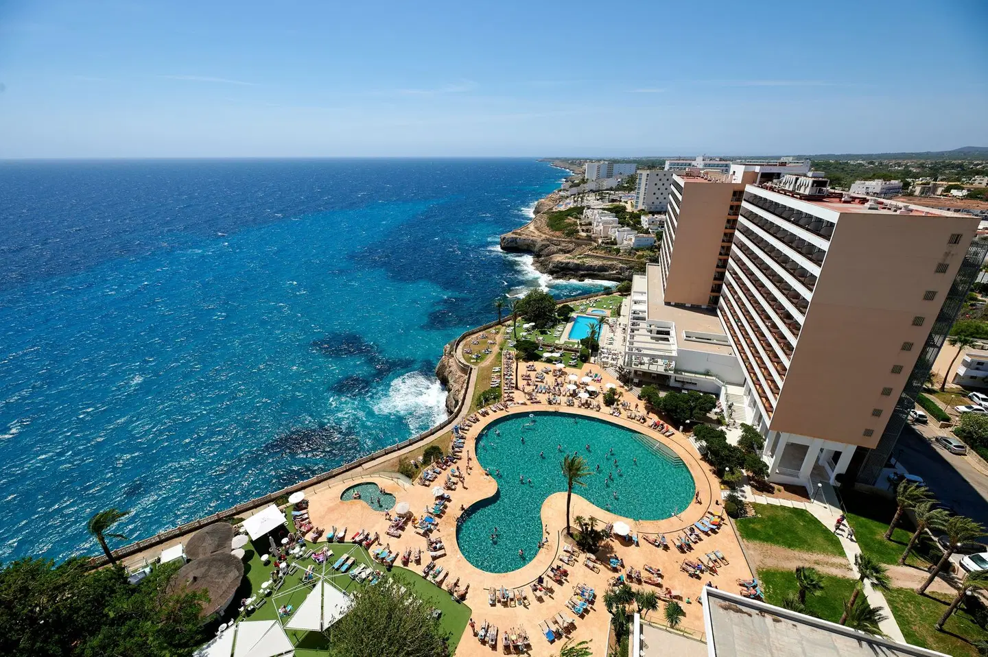 Alua Calas de Mallorca Resort EXTERIOR