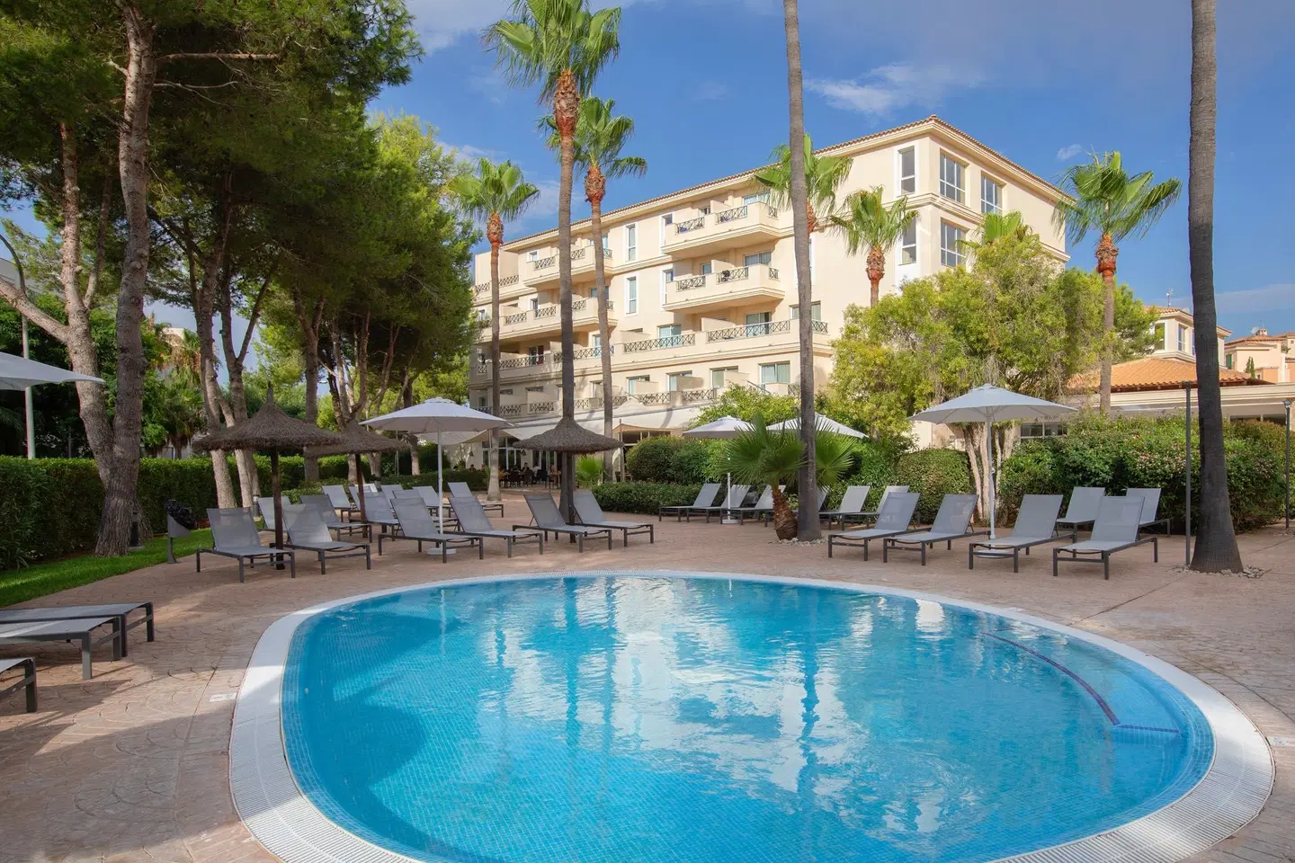 HM Mar Blau OUTDOOR_POOL