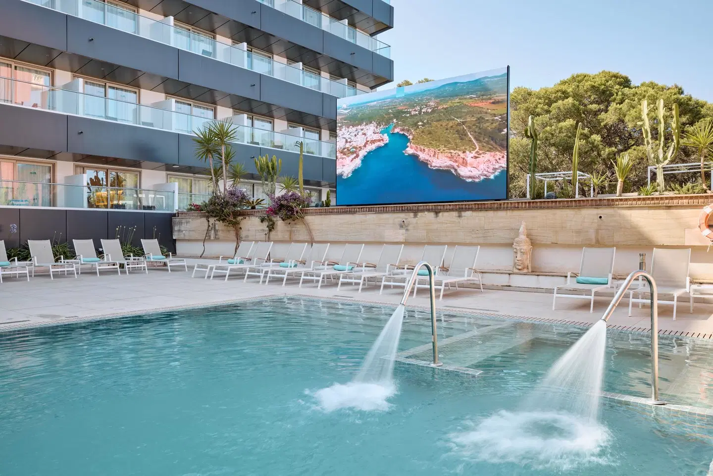 Ipanema Beach OUTDOOR_POOL