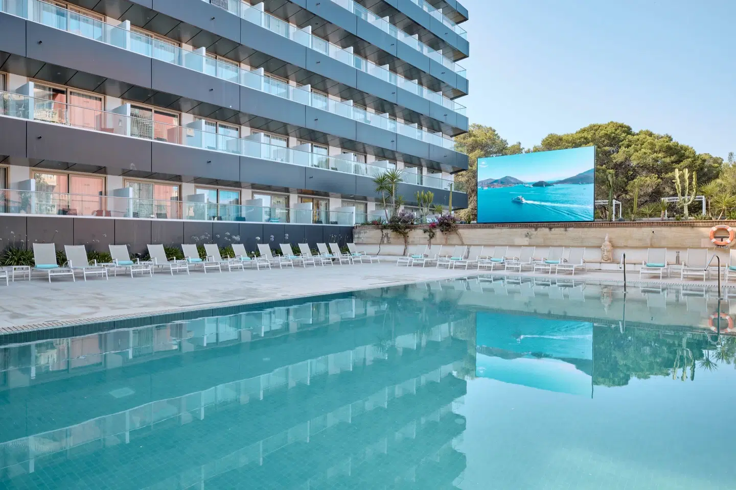 Ipanema Beach OUTDOOR_POOL