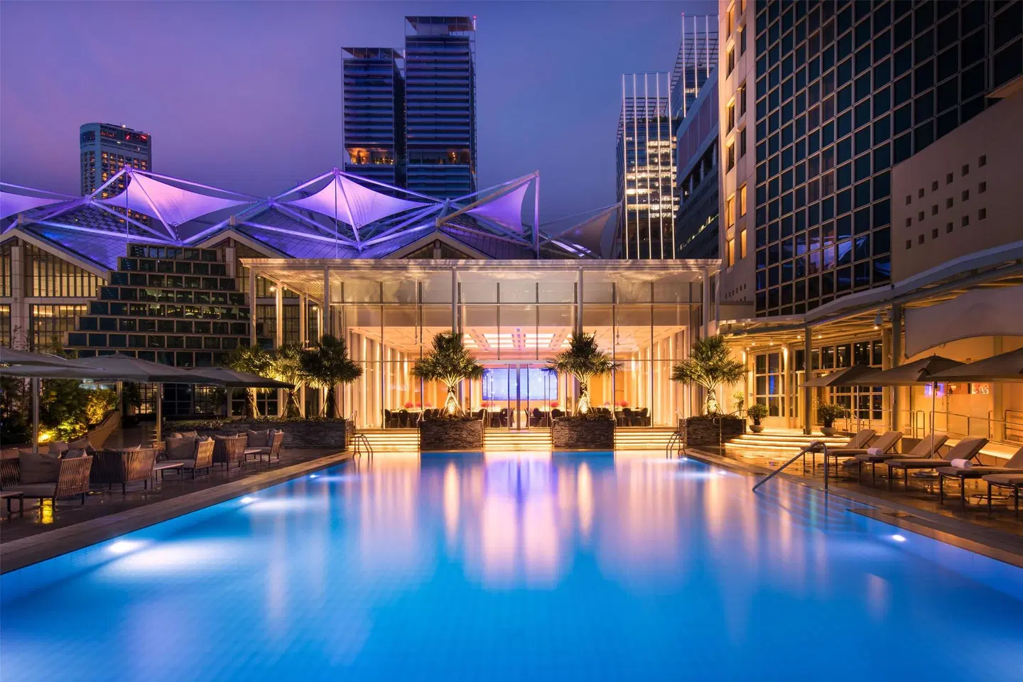 Conrad Centennial Singapore OUTDOOR_POOL
