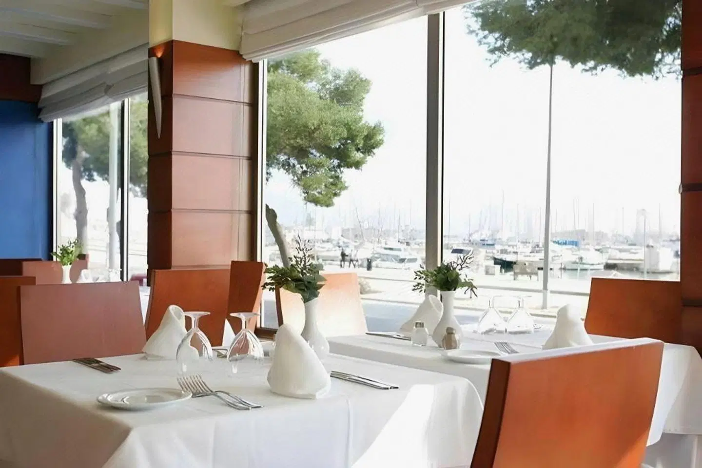 Costa Azul RESTAURANT