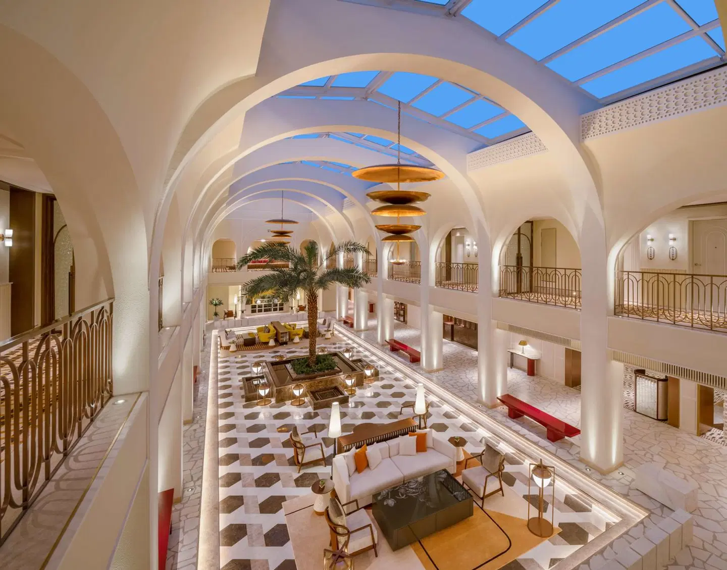 La Festa Phu Quoc, Curio Collection By Hilton LOUNGE_LOBBY