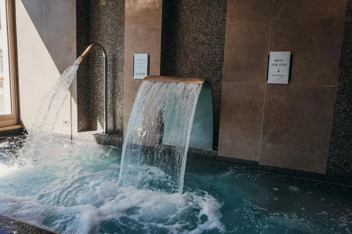 Hoposa Montelin INDOOR_POOL