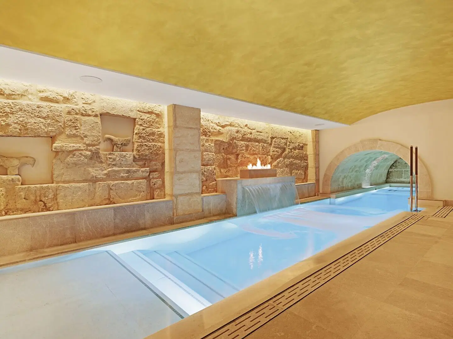 Hotel Gloria de Sant Jaume INDOOR_POOL