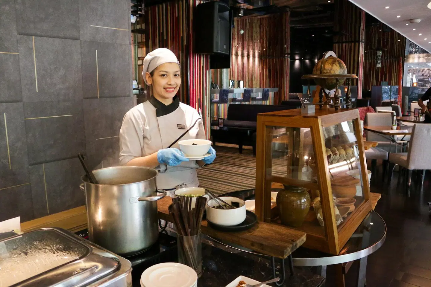 Night Hotel Bangkok - Sukhumvit 15 Bar