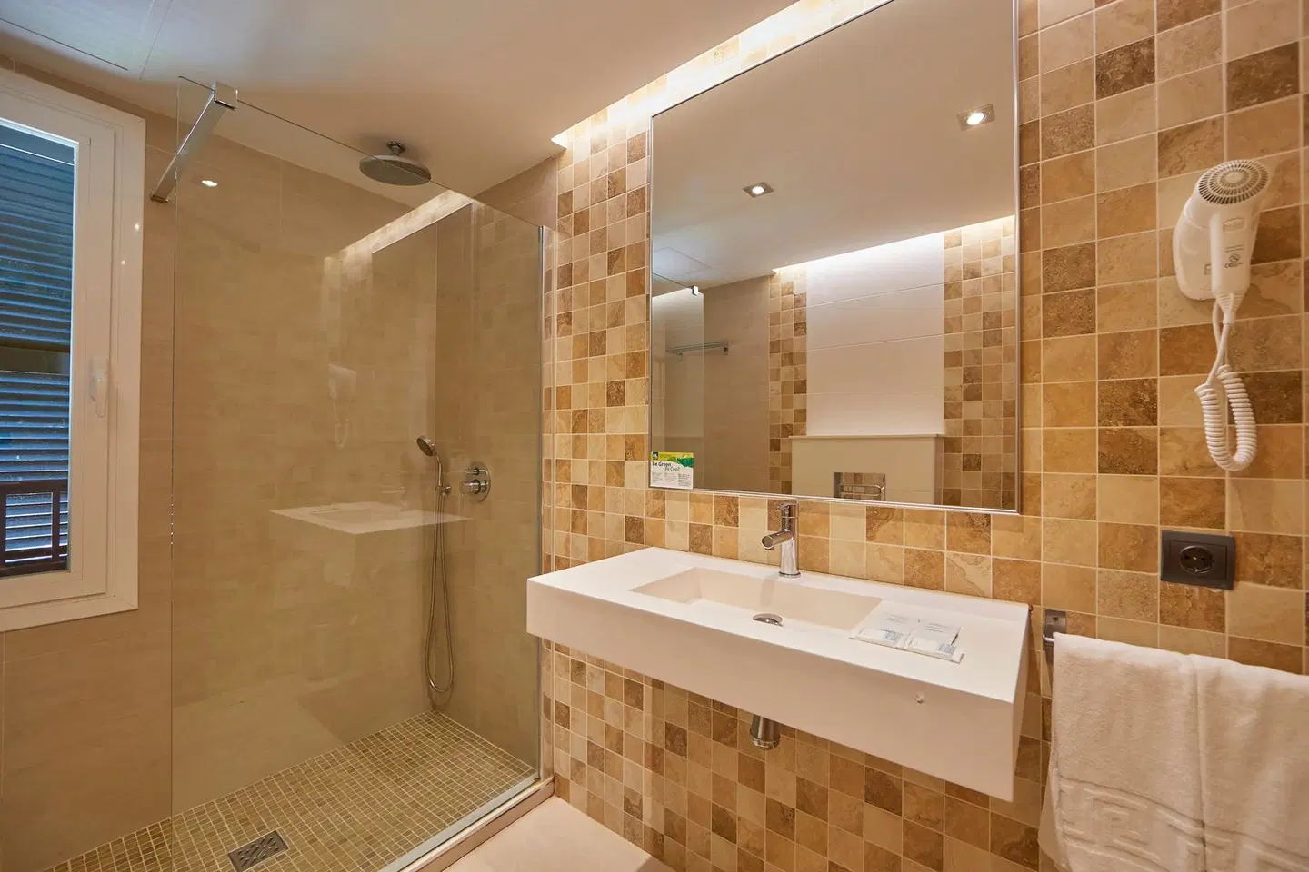 MLL Palma Bay Club Resort BATHROOM