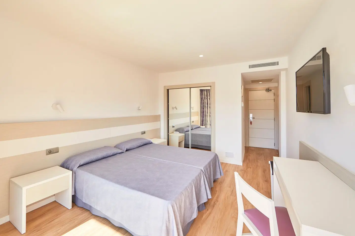 MLL Palma Bay Club Resort ROOM_EXAMPLE