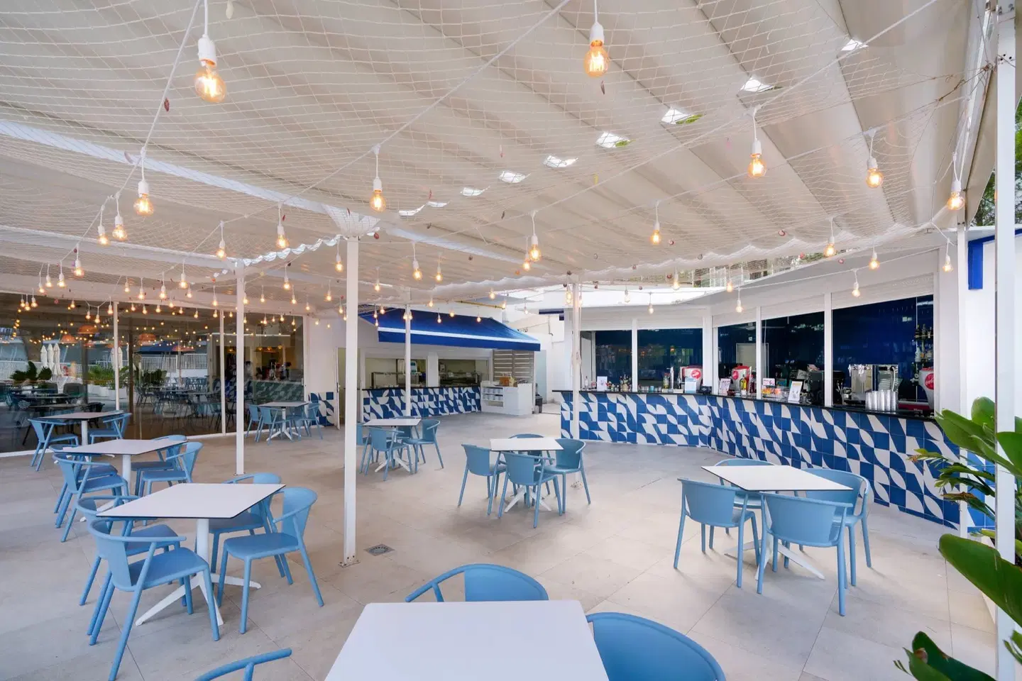 Ilunion Palmanova Restaurant