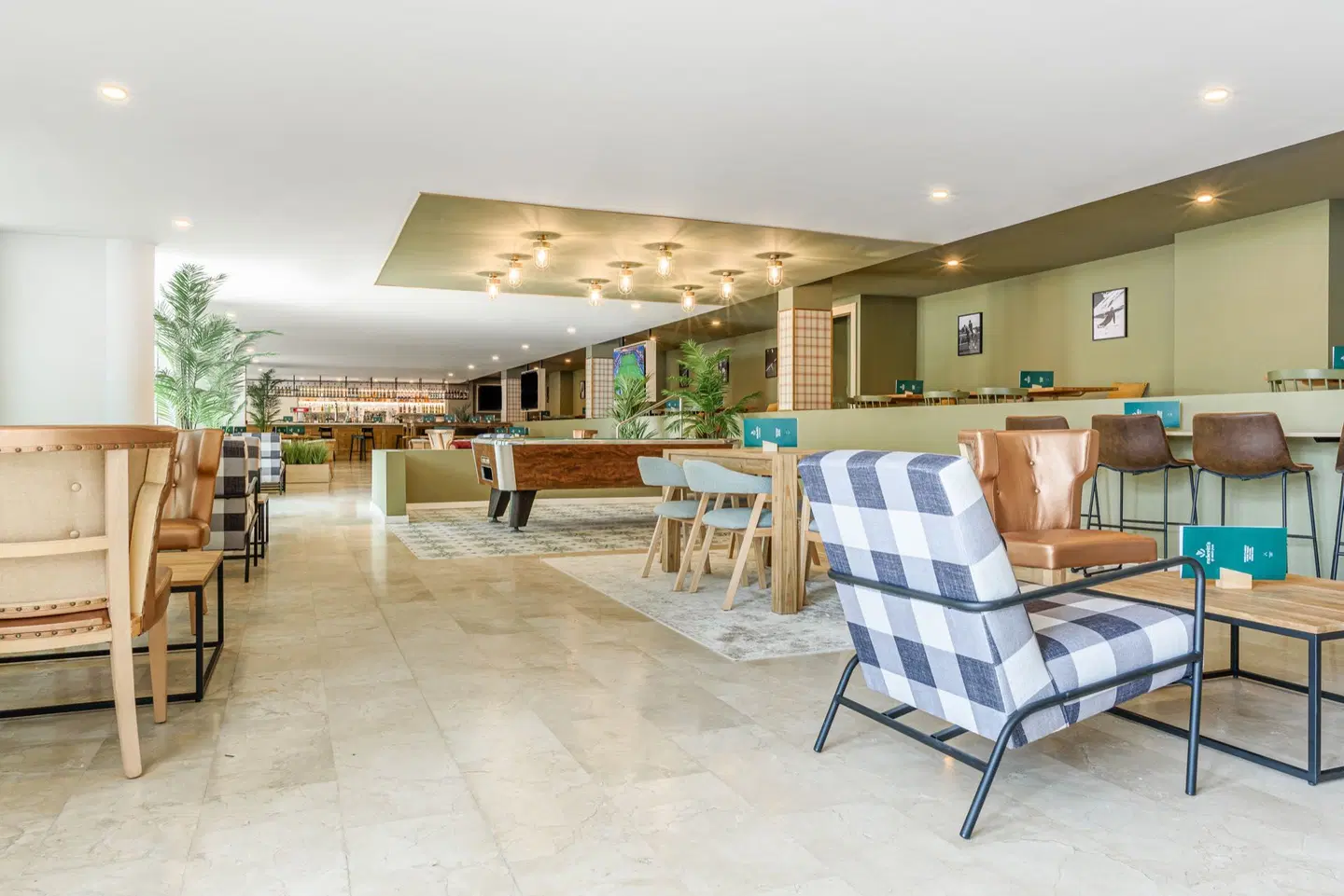 FERGUS Club Palmanova Park MODEL_IMPRESSION