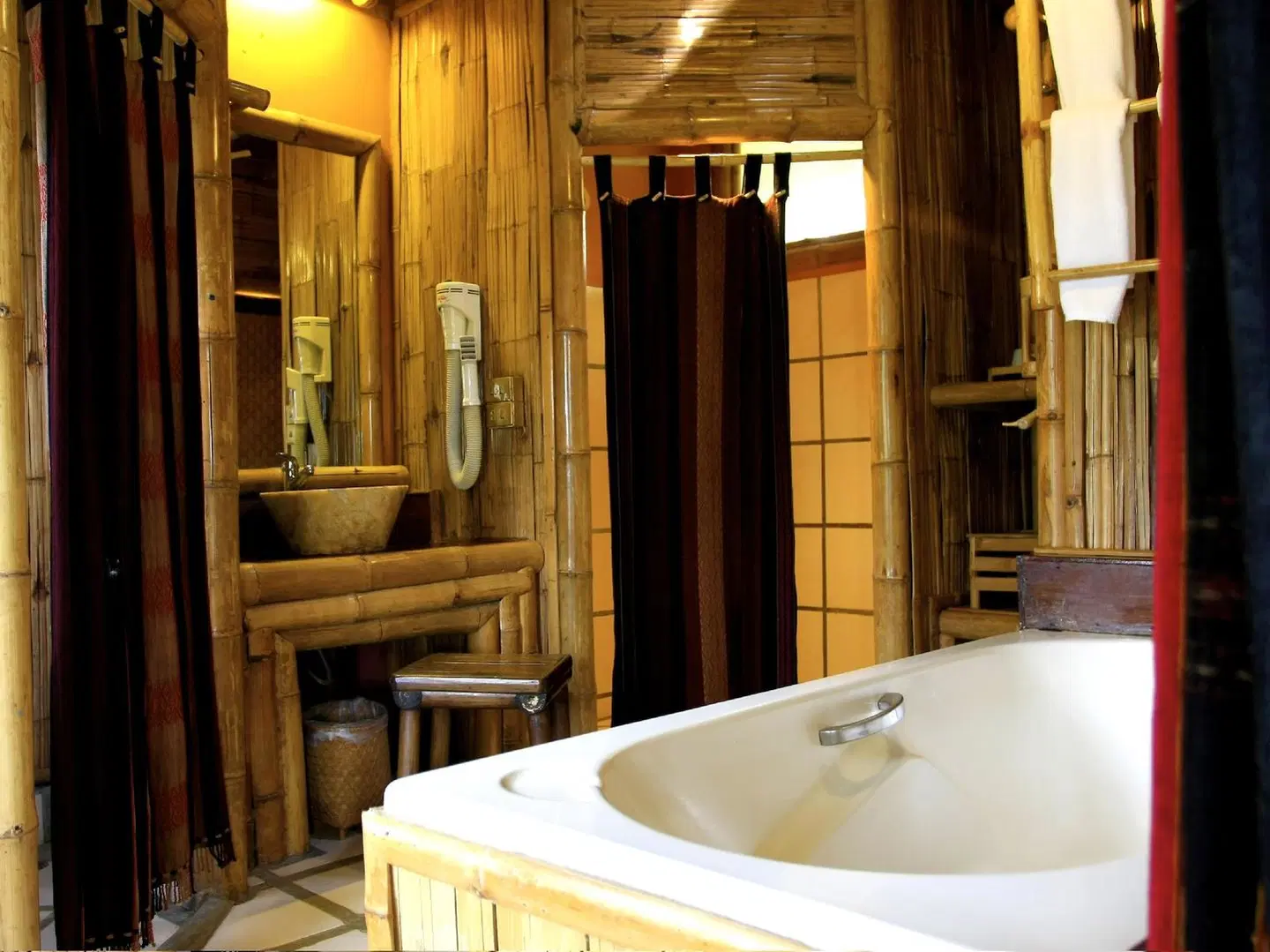 Phu Chaisai Mountain Resort & Spa Badezimmer