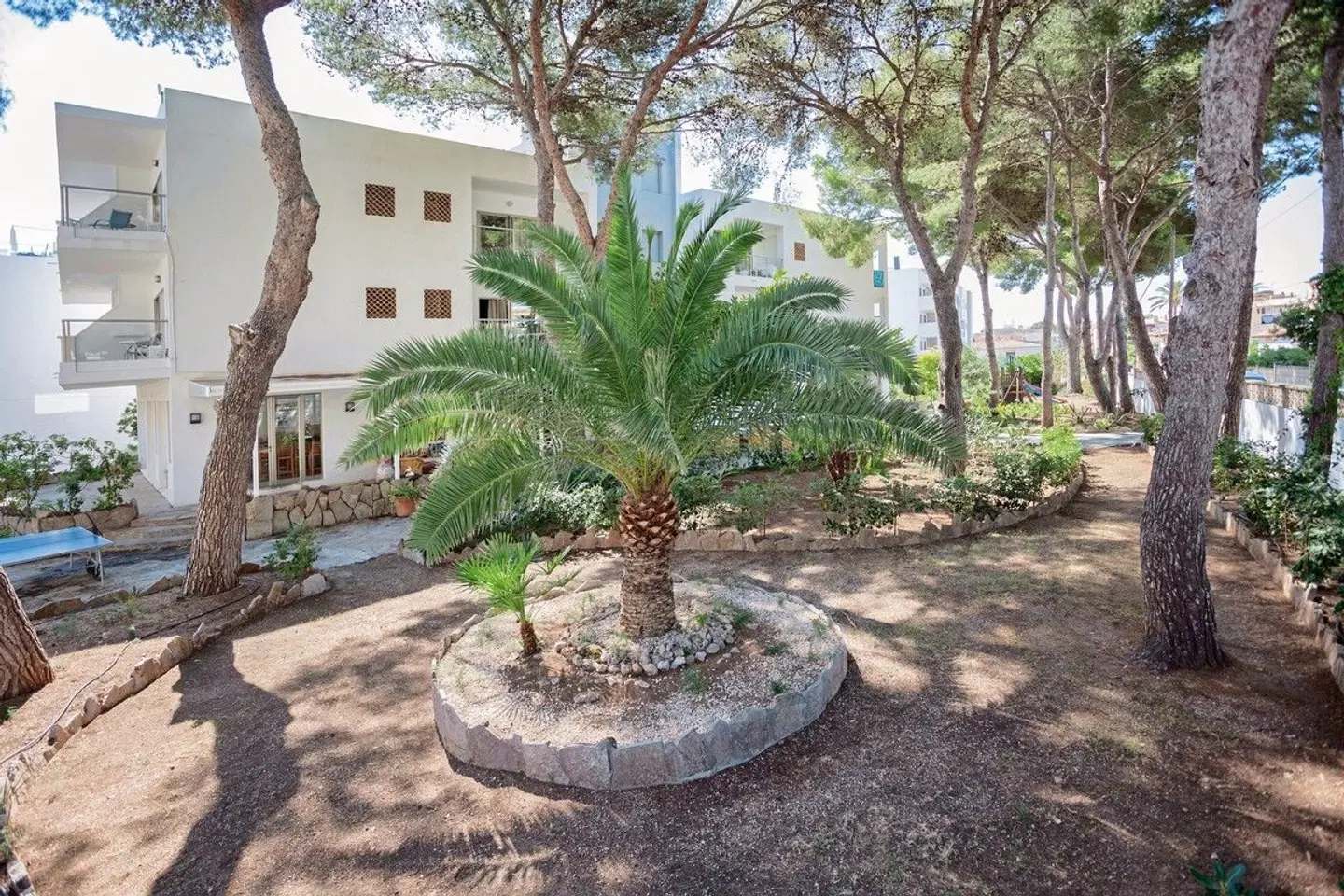 Petit Garden by Flacalco Garten