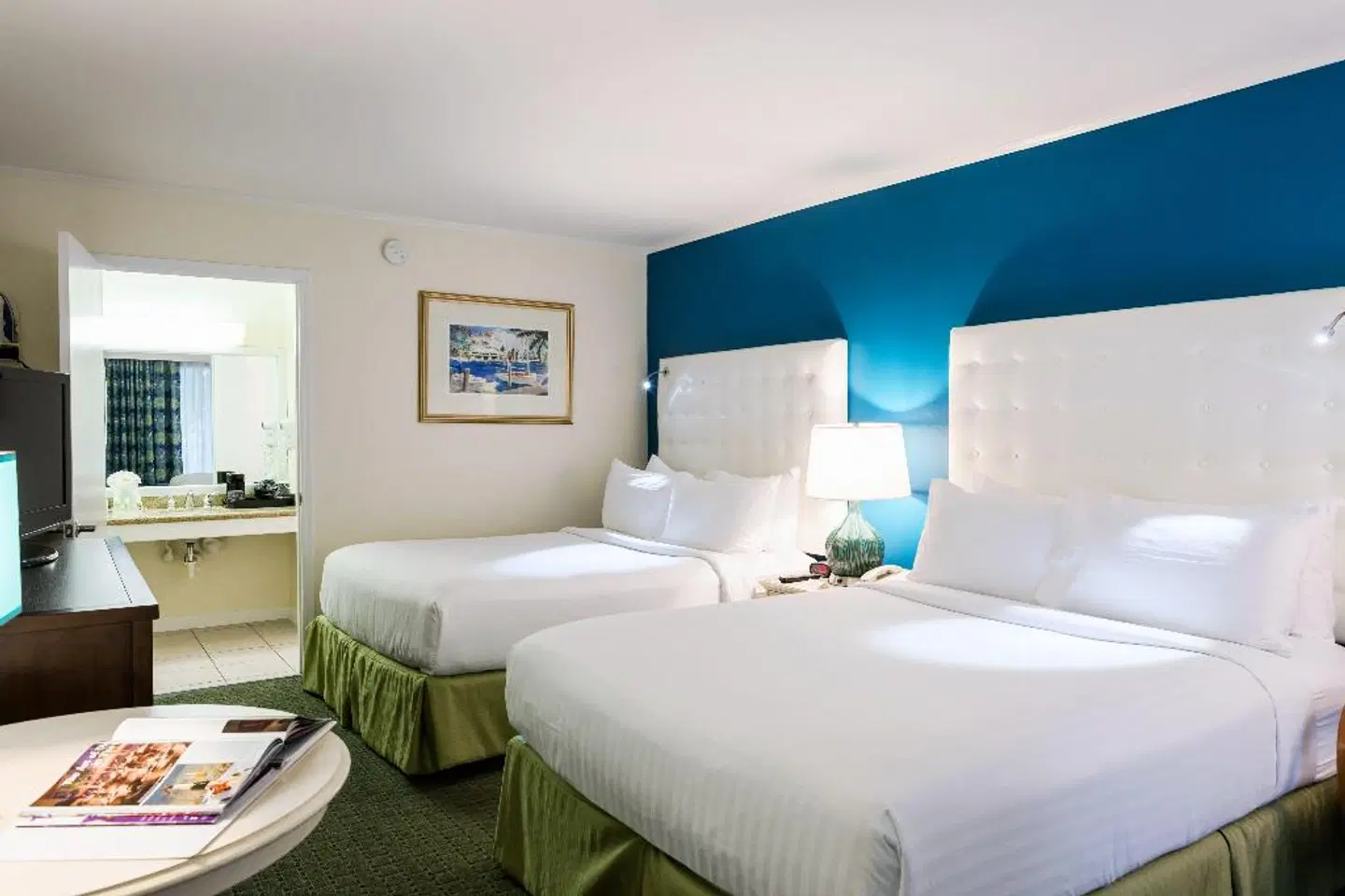 Holiday Inn Key Largo ROOM_EXAMPLE