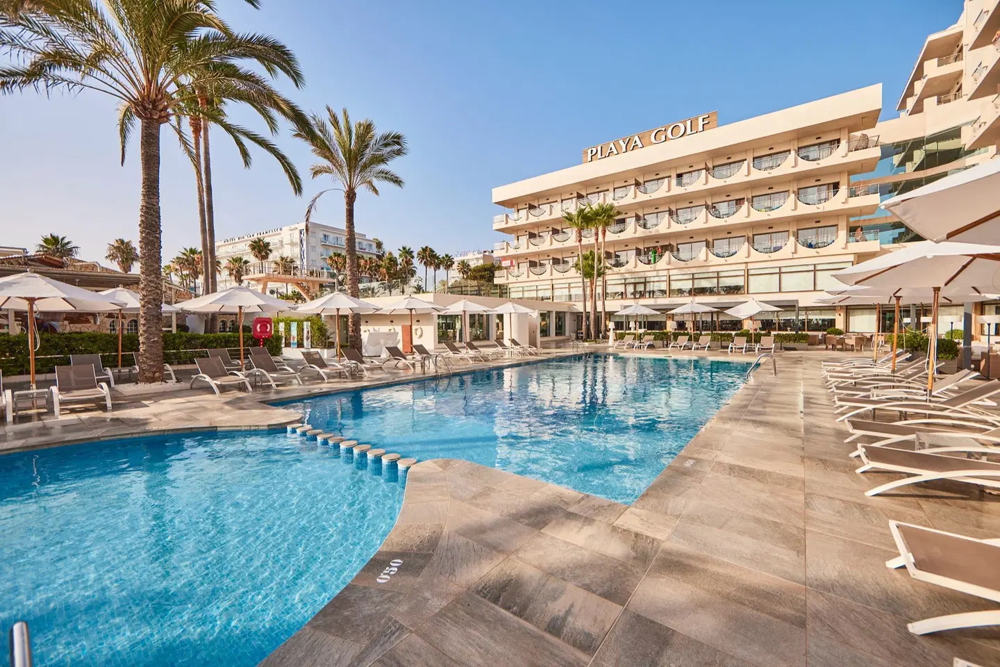 Playa Golf OUTDOOR_POOL