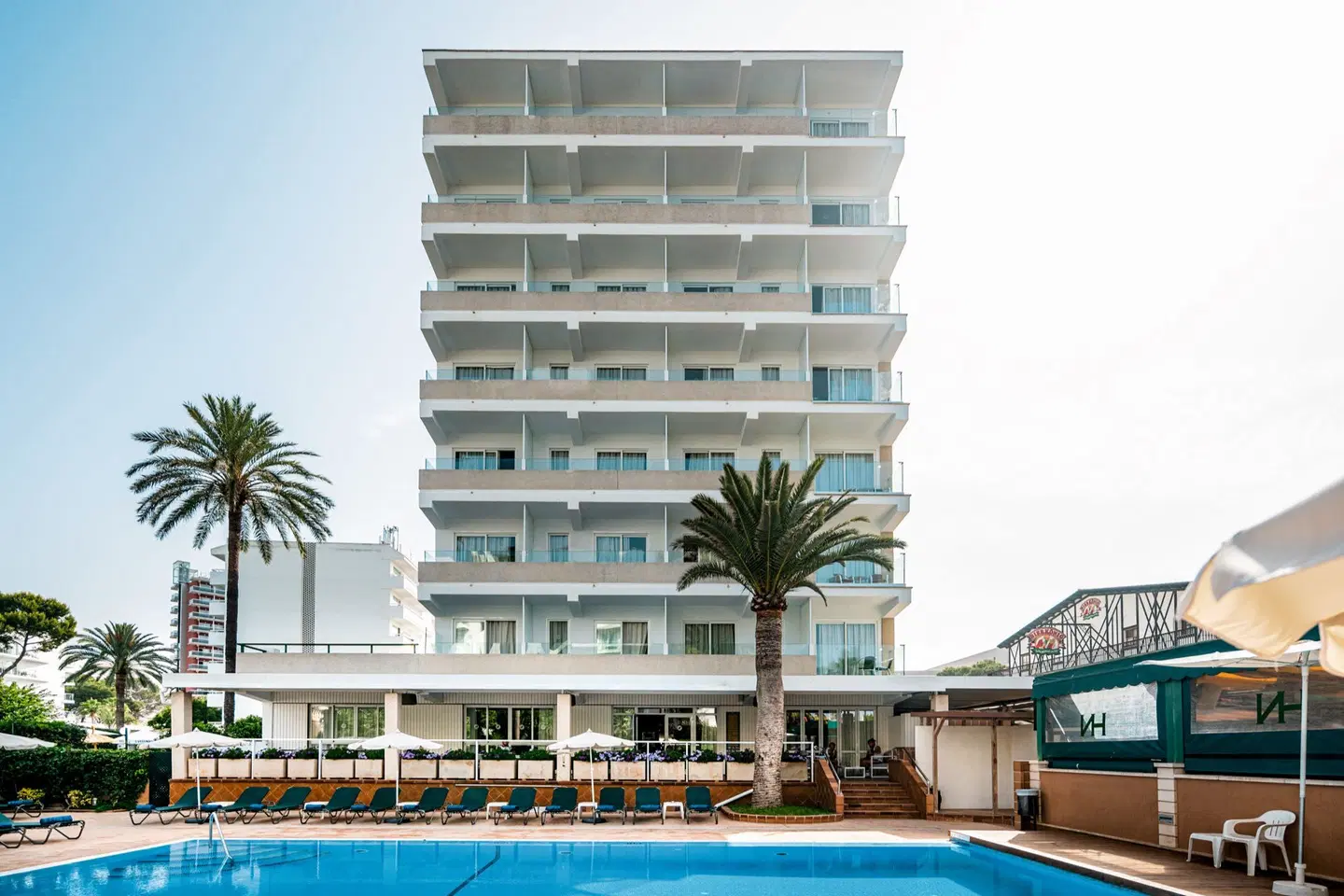 THB Niagara EXTERIOR