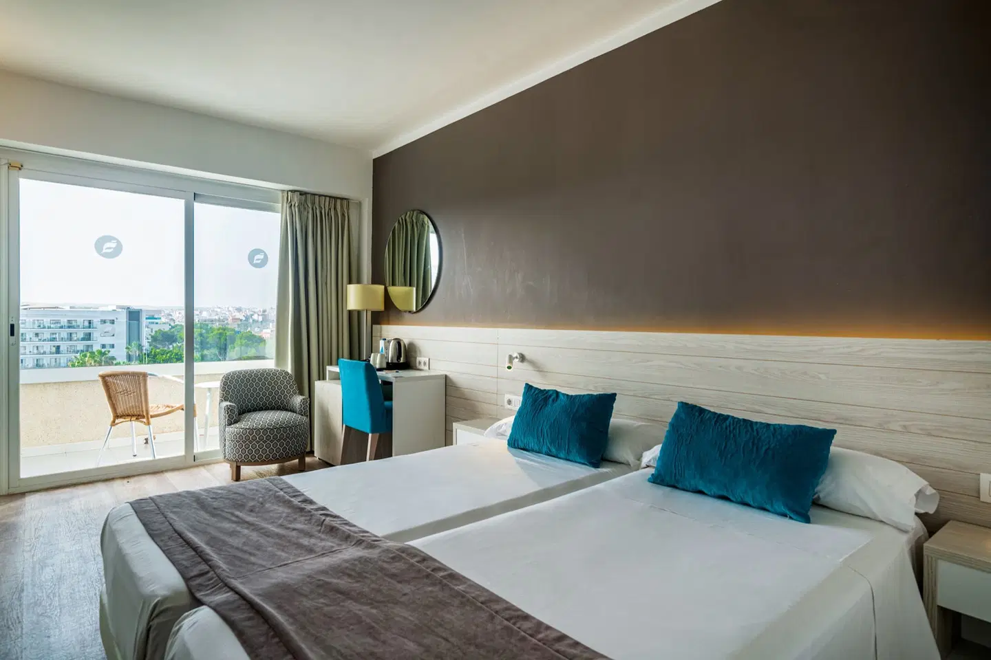 THB Niagara ROOM_EXAMPLE