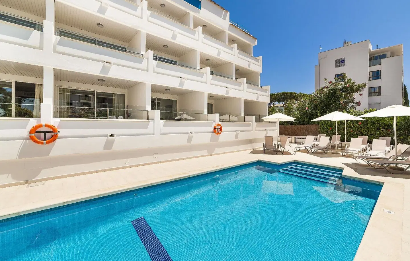 Hoposa Pollensamar OUTDOOR_POOL