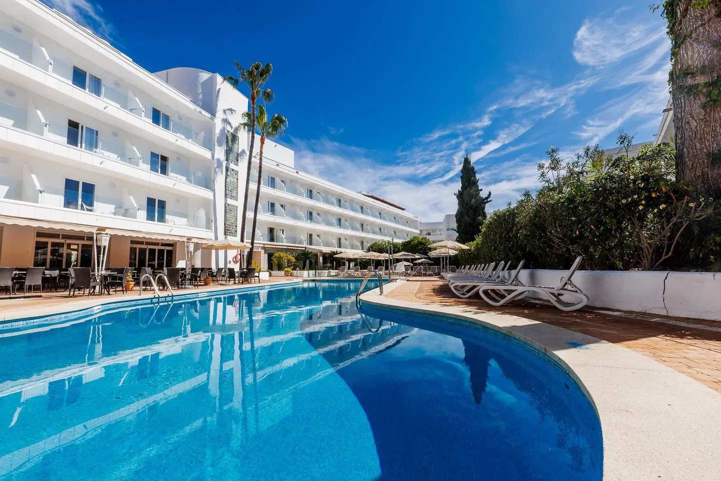 O7 Alondra OUTDOOR_POOL