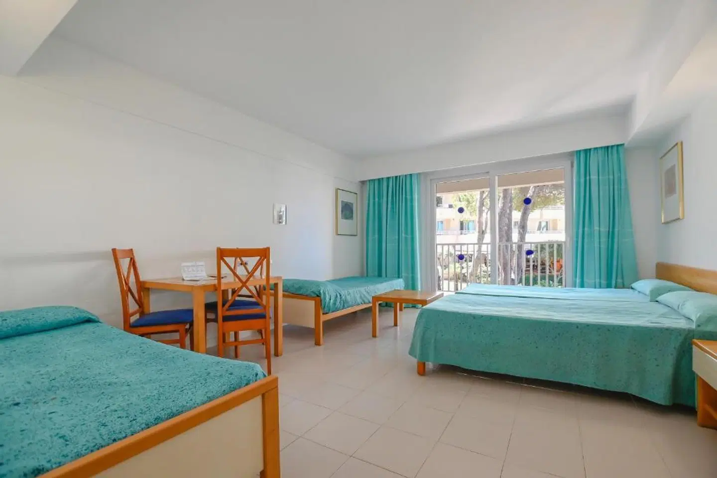 O7 Club Cala Ratjada ROOM_EXAMPLE