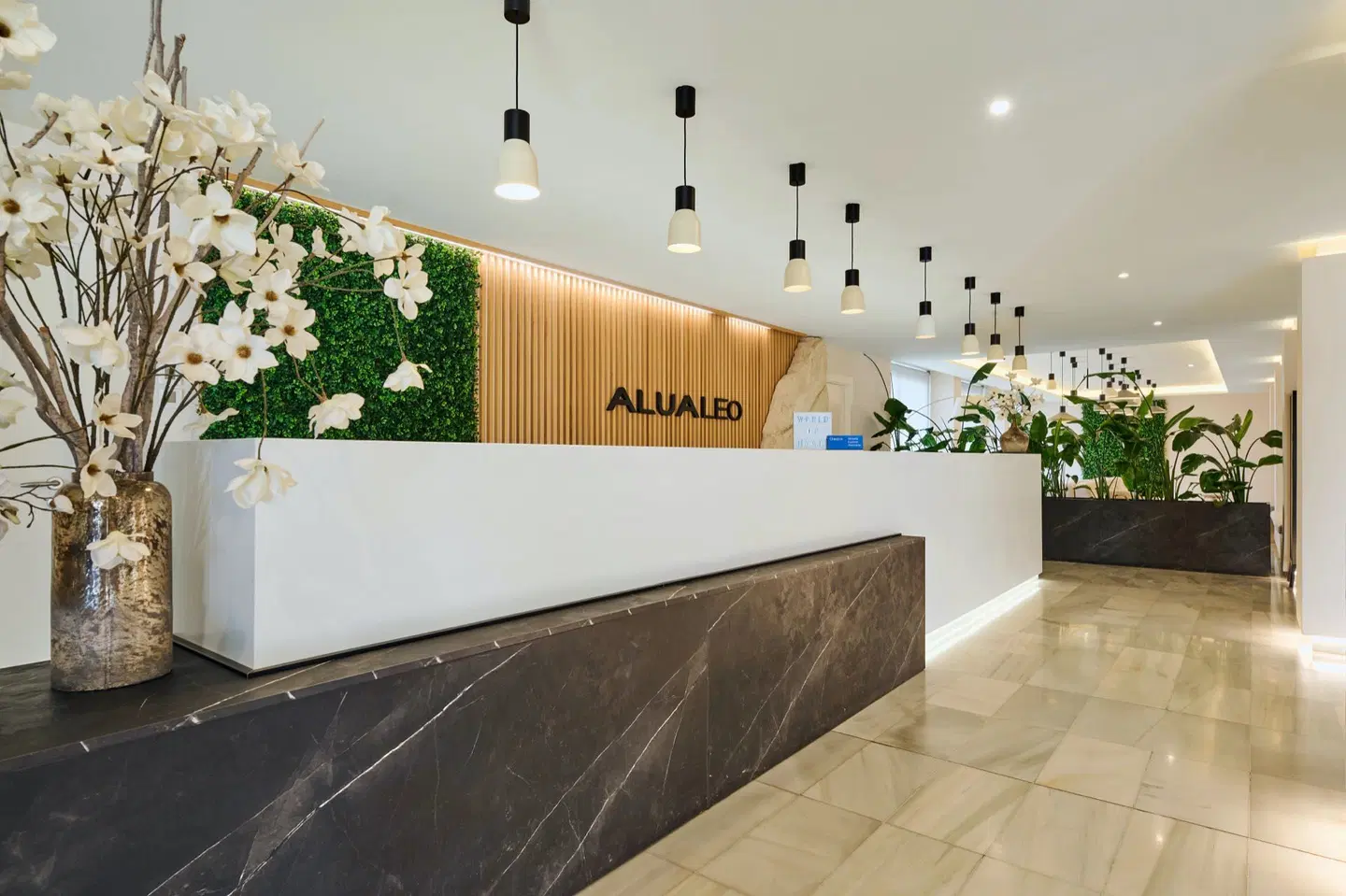 Alua Leo LOUNGE_LOBBY