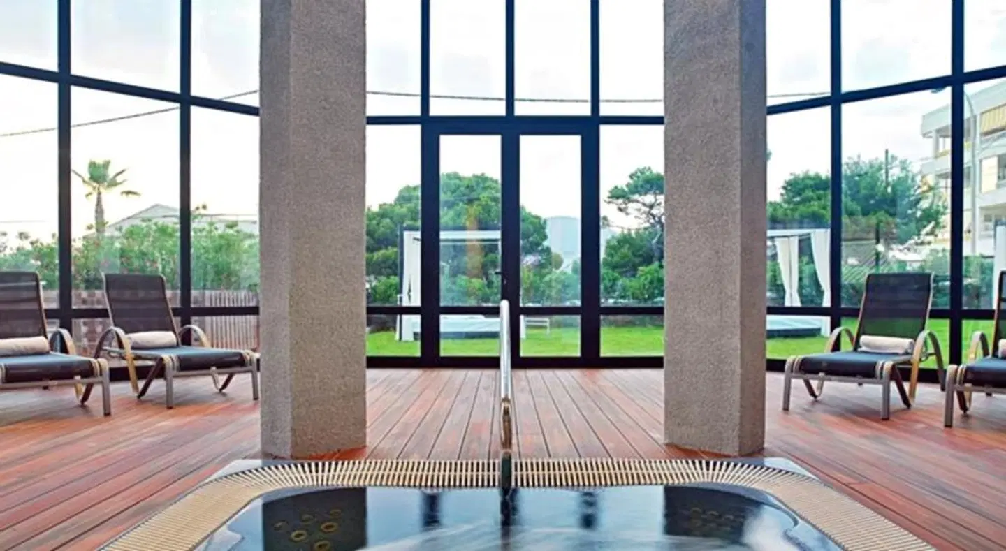 Protur Turó Pins INDOOR_POOL