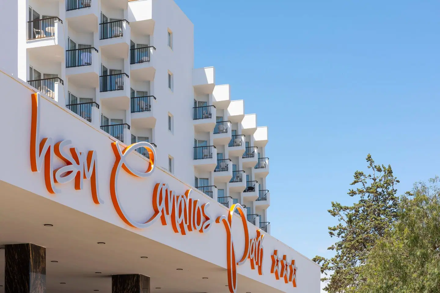 HSM Canarios Park EXTERIOR